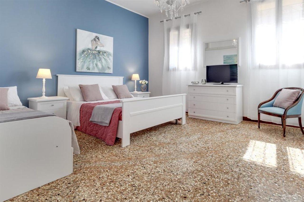 Accademia Opera Deluxe Apartamento *