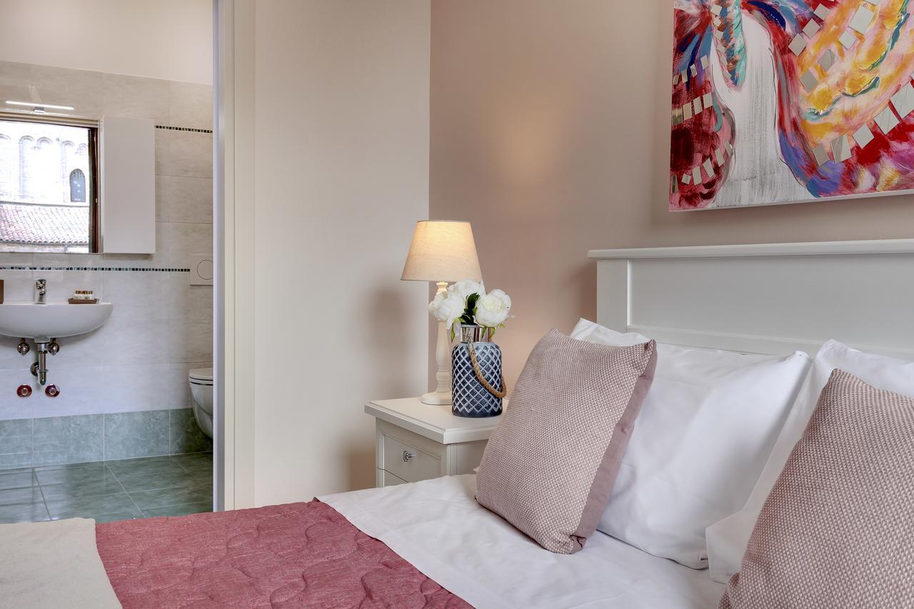 Apartament Accademia Opera Deluxe By Wonderful Italy