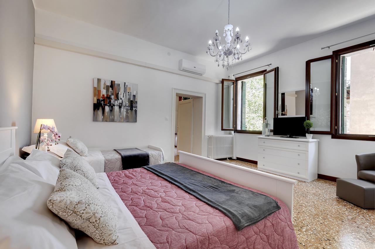 Apartament Accademia Opera Deluxe By Wonderful Italy *